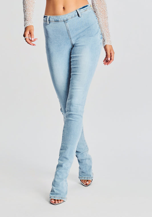  Danica Pant
