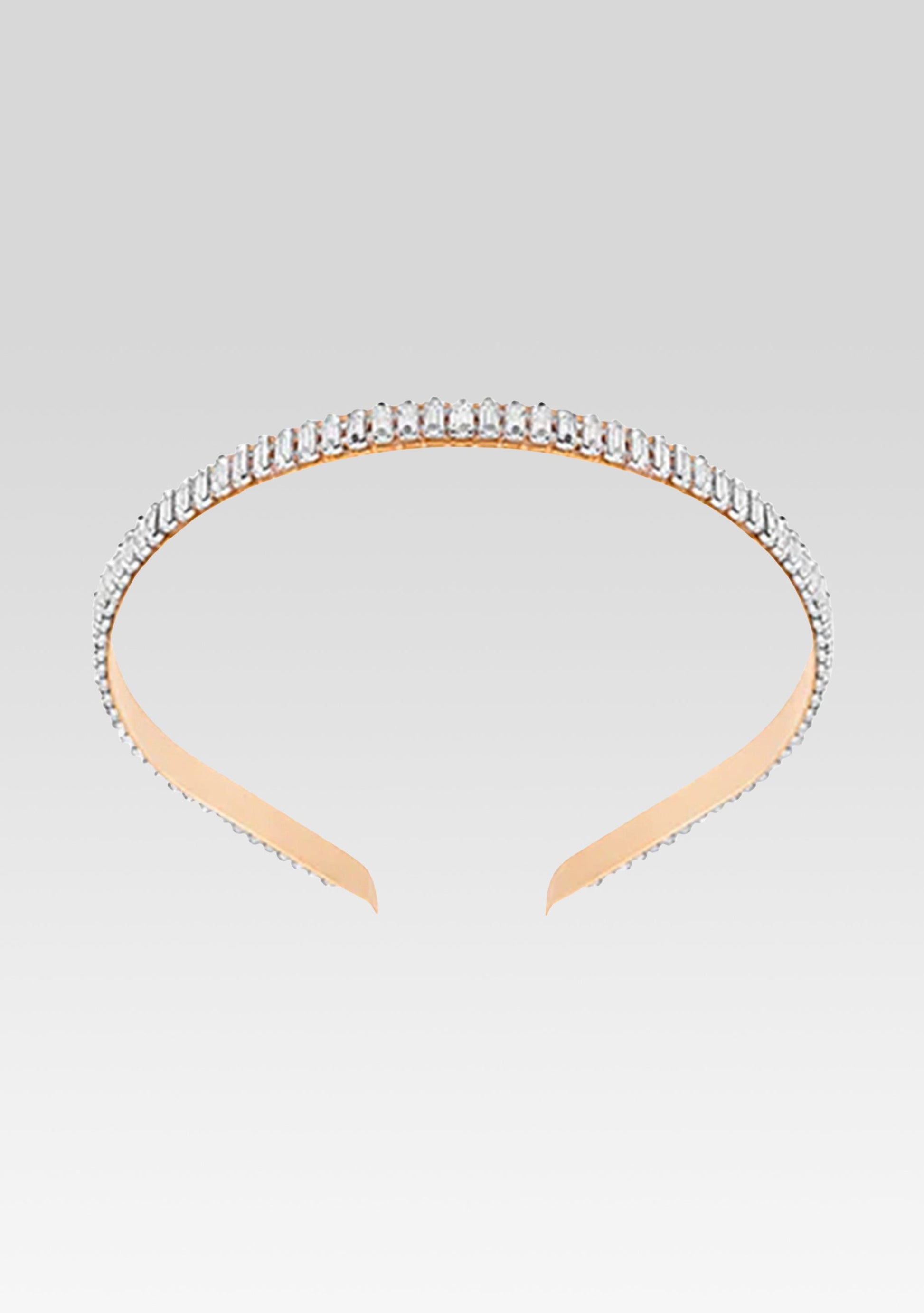  Aura Crown
