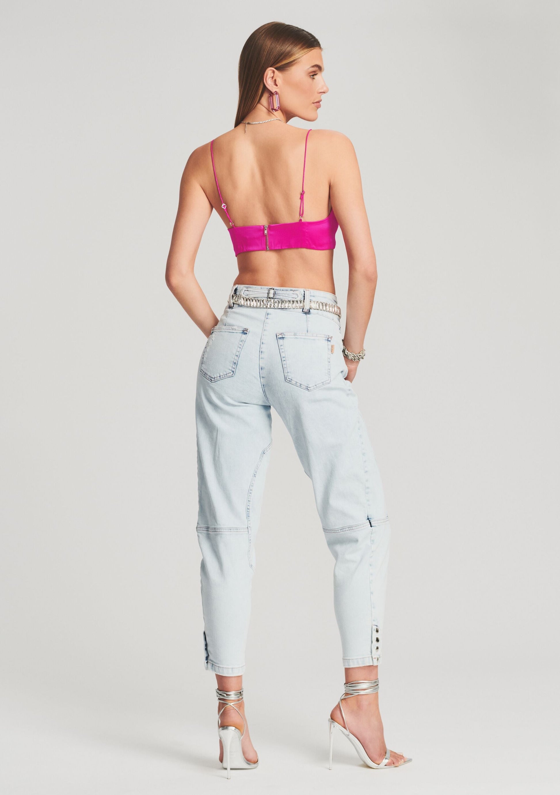  Kristie Pant