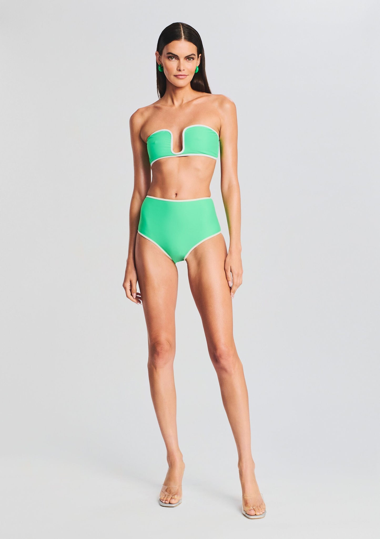  Amor Bikini Bottom