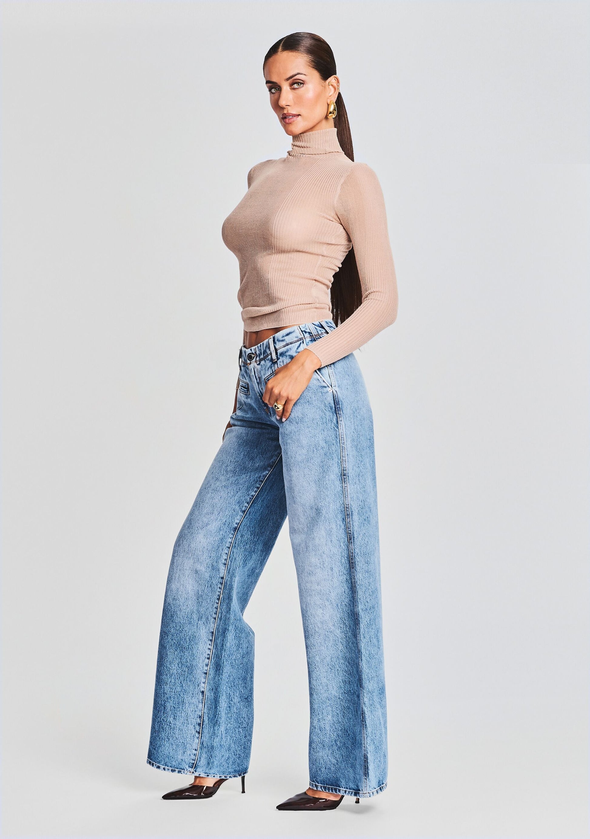  Sutton Jean