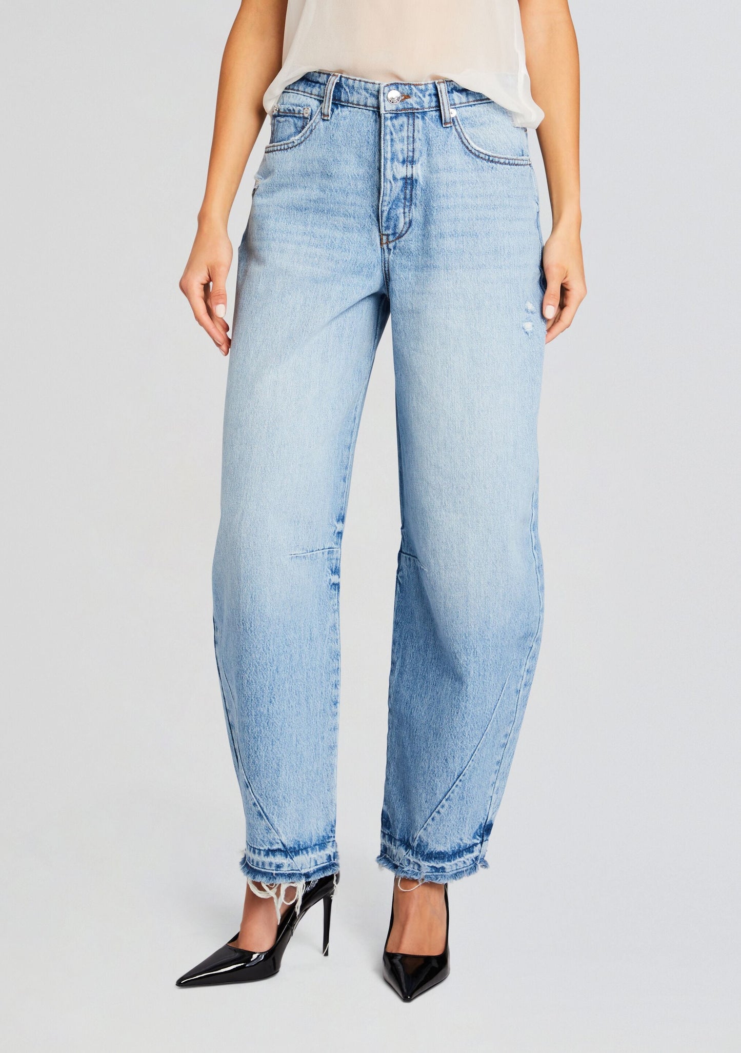  Ashley Barrel Jean