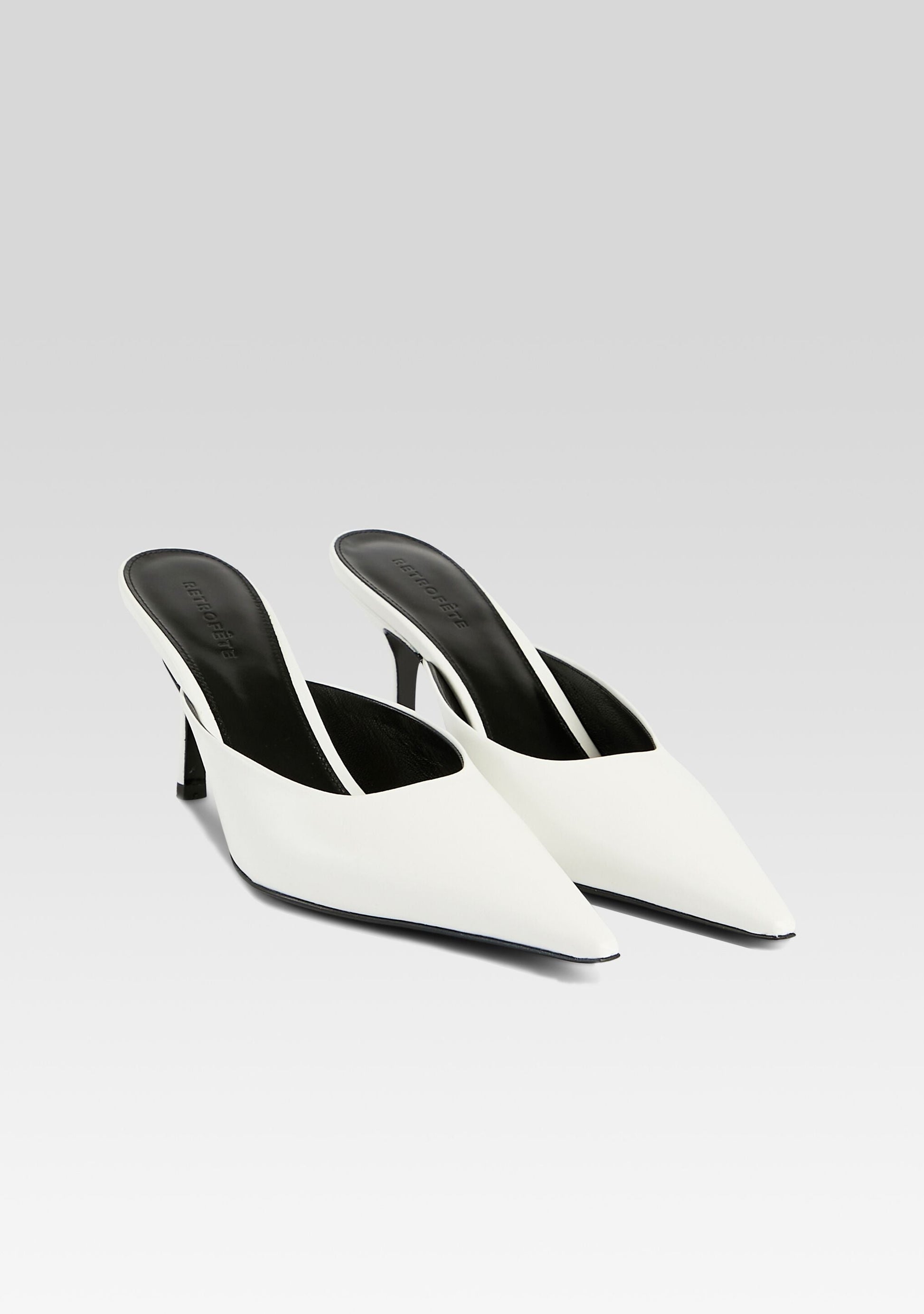  Daphne Leather Mule