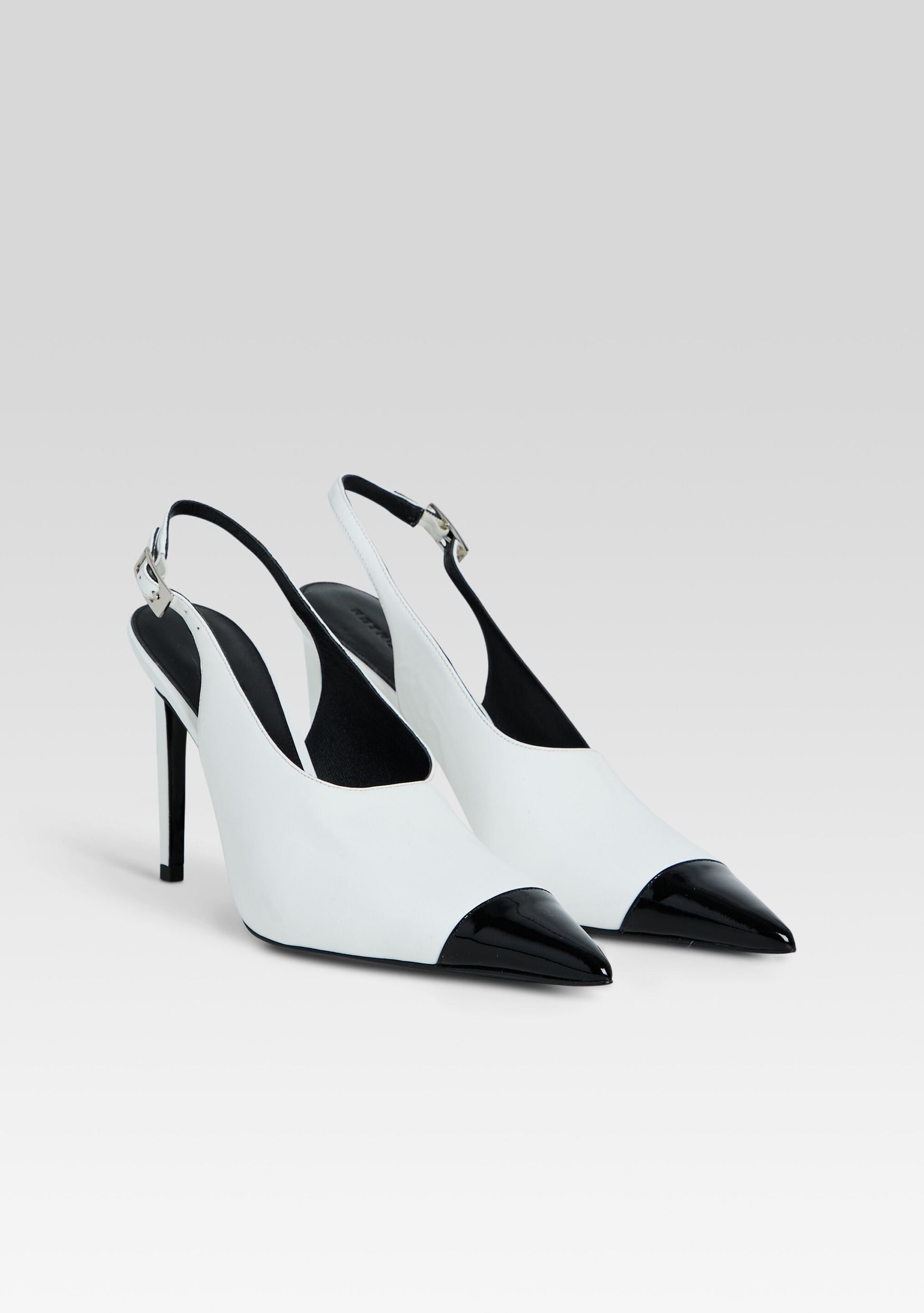  Leslie Choked Up Slingback