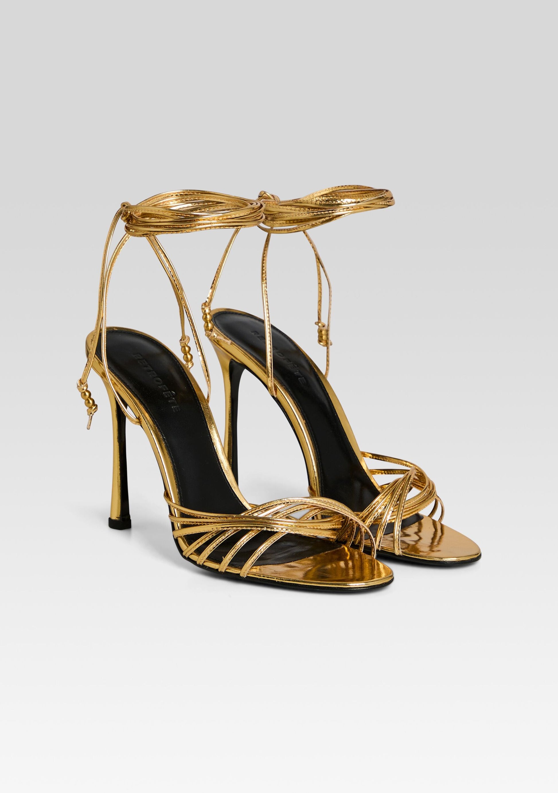  Lucio Heel