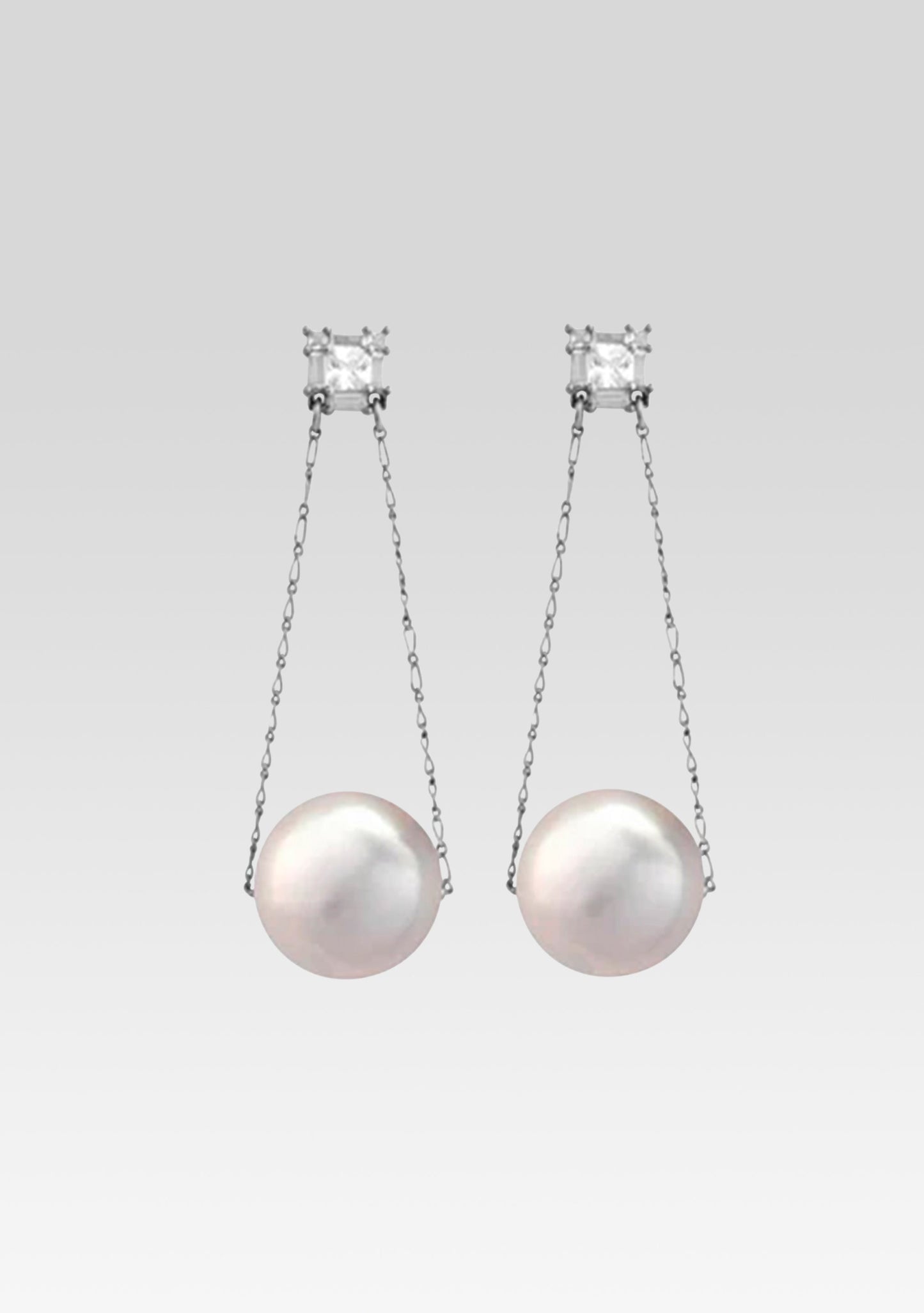  Jules Pearl Earrings